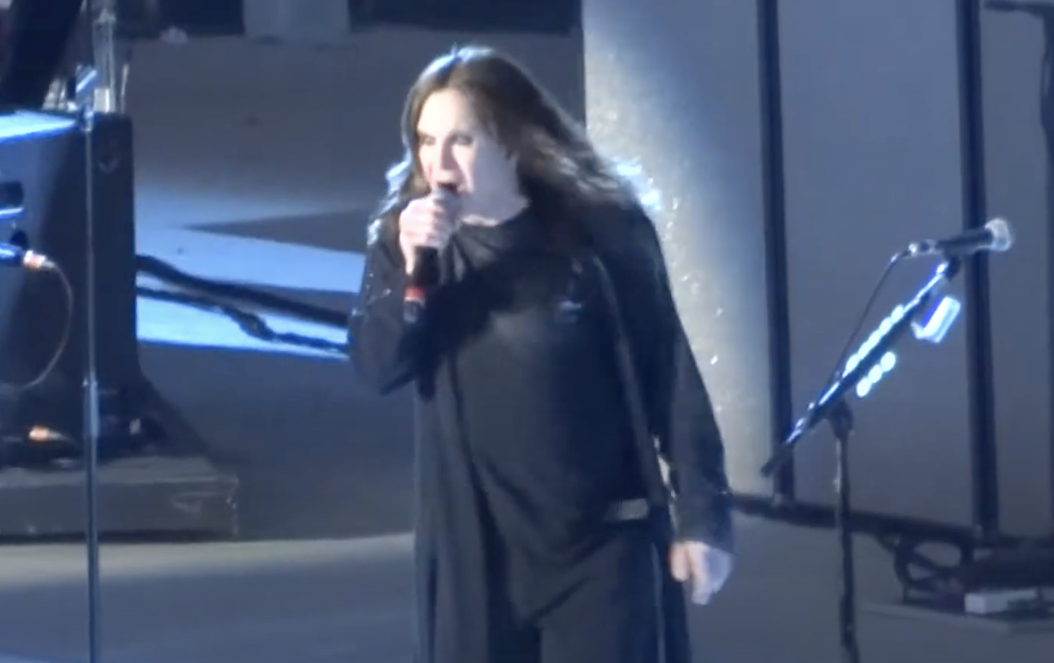 Mama, He’s Come Home. Ozzy Osbourne Passed And The Metal World Mourns.