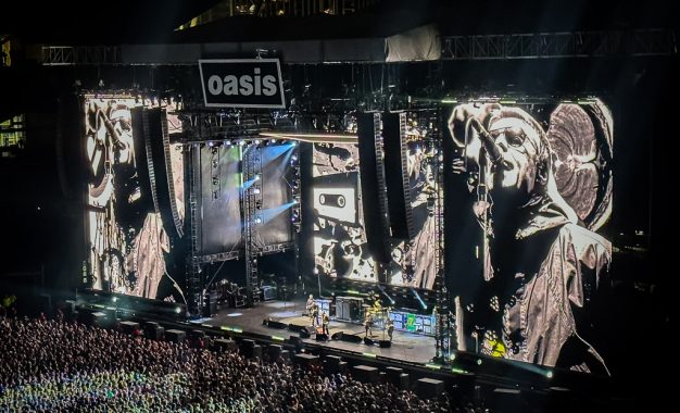 Oasis Reignites Britpop Glory at Soldier Field in Triumphant Chicago Return