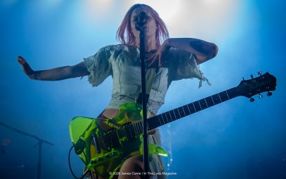 Wet Leg Delivers A Knockout Performance At The Vic For Opening Lollapalooza Aftershows Events