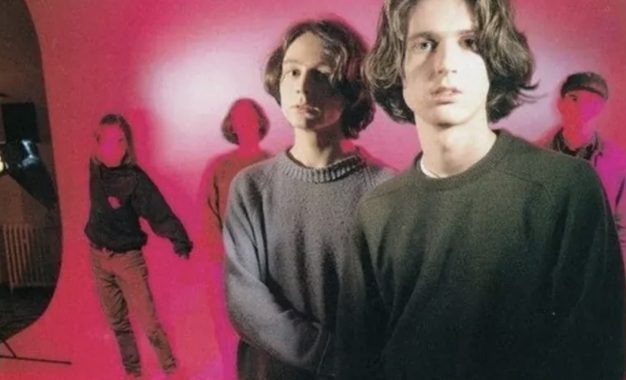 UK Shoegazers Chapterhouse Share Opening Acts for Whirlpool35th Anniversary Tour of North America