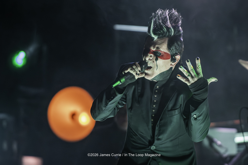 Puscifer Turns Chicago Theatre Into A Beautifully Bizarre Night Of Performance Art