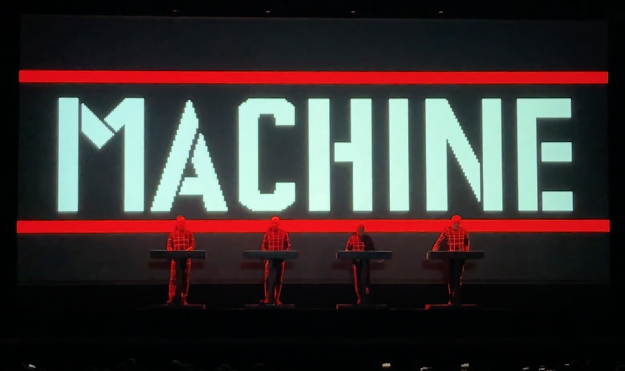 Video: Kraftwerk live in Chicago at Aragon Ballroom: Man Machine
