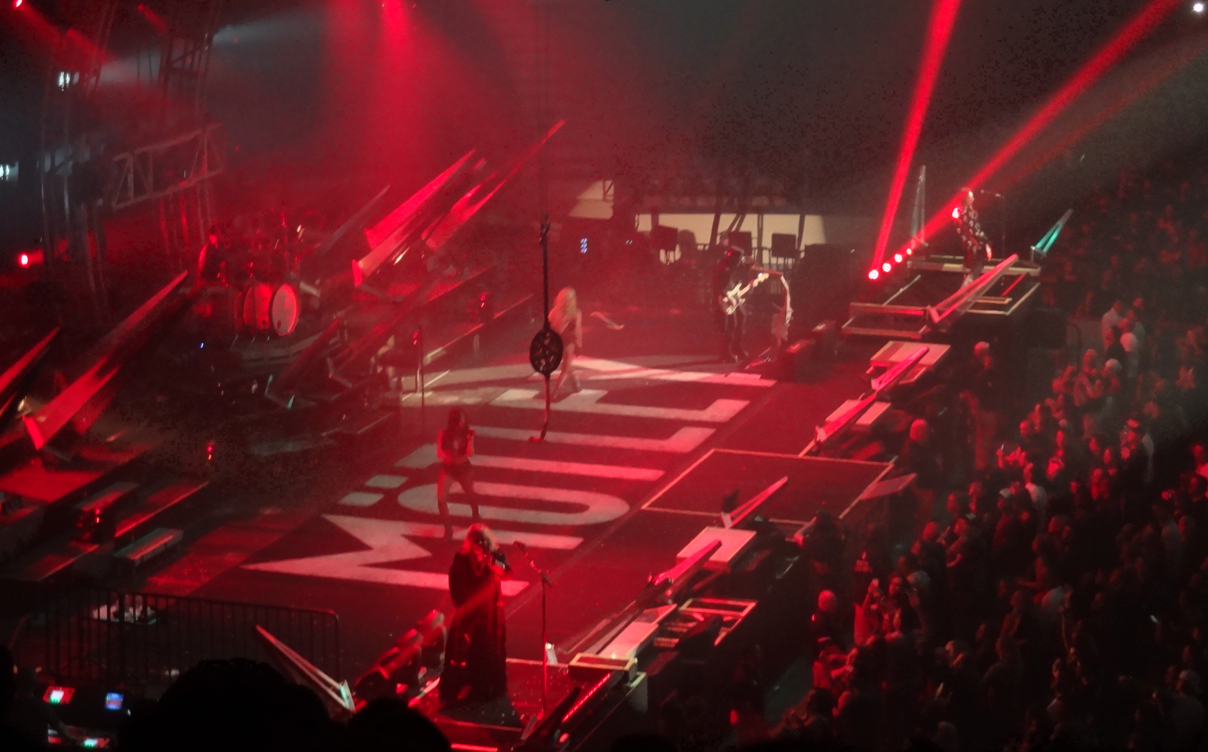 Mötley Crüe / Alice Cooper Live at All State Arena in Rosemont, IL