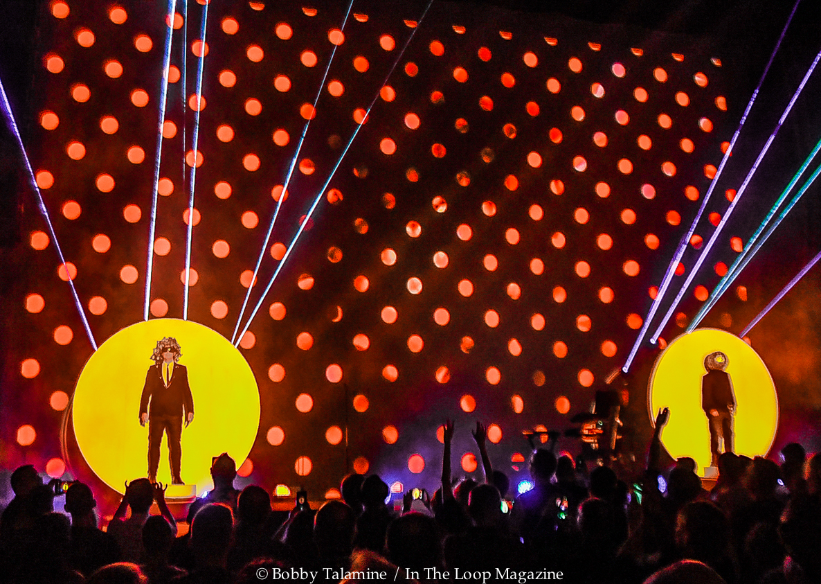 Pet Shop Boys, Live At The Civic Opera House, Prove No Greatest Hits Tour