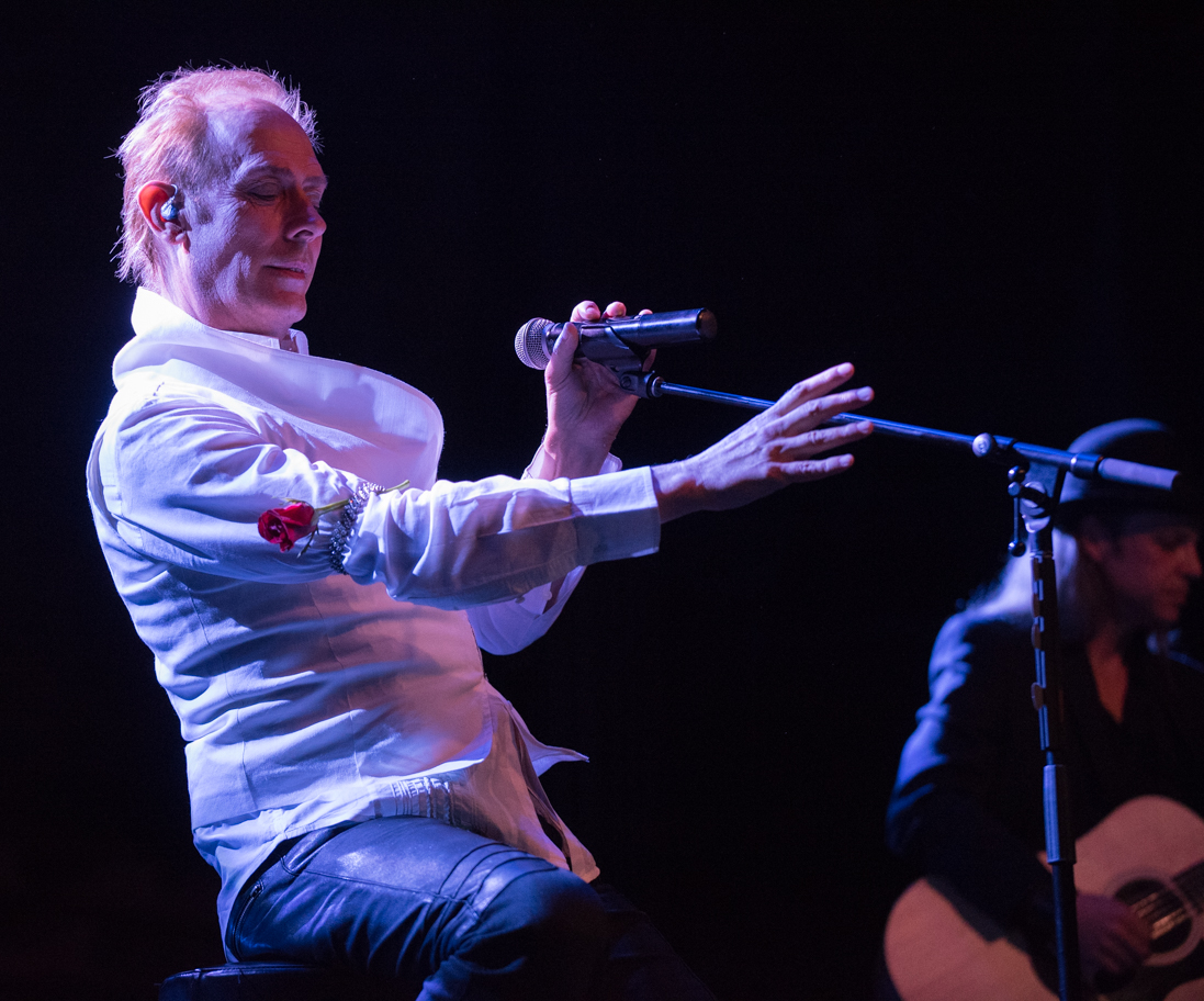 Peter Murphy Plays Intimate Stripped Down Show At Thalia Hall