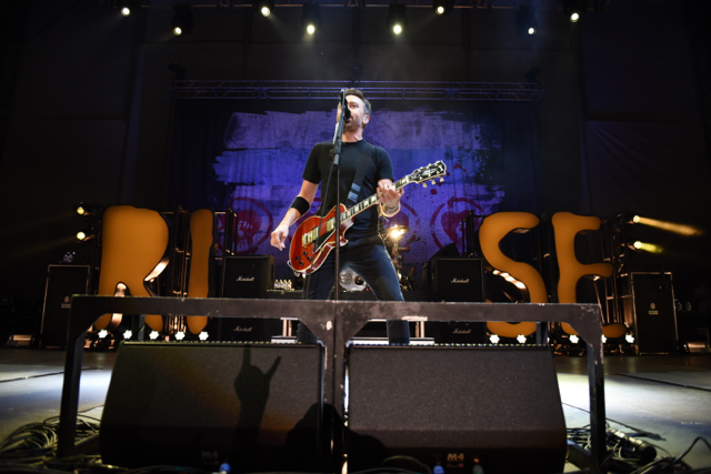 Photo Gallery : Rise Against Live at FirstMerit Bank Pavilion