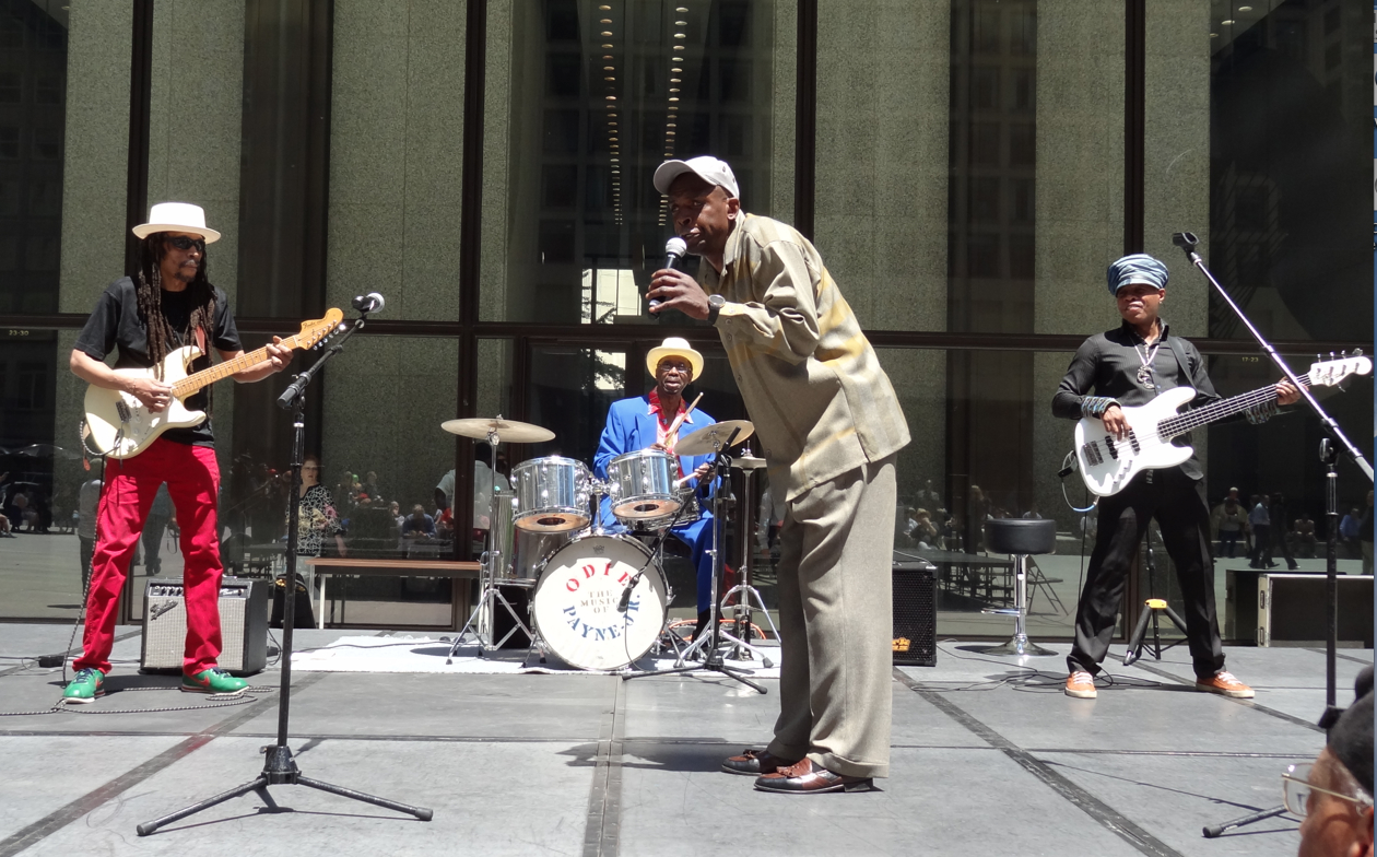 Chicago Blues Fest preview day in Daley Plaza