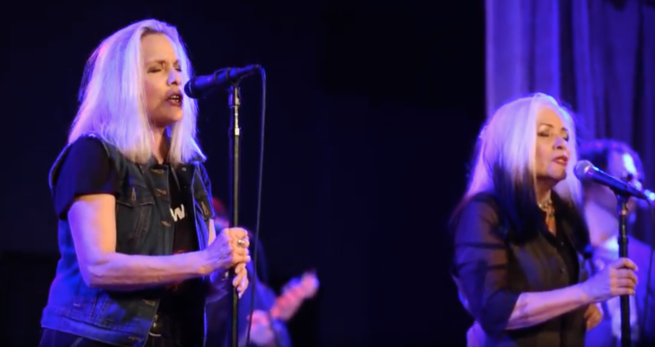 Video: Cherie Currie & Brie Darling live in Chicago at City Winery – Get Together
