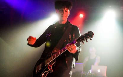 Night Of Darkwave Creeps Through Chicago As ‘Clan Of Xymox’ Play Sold Out Show At Bottom Lounge
